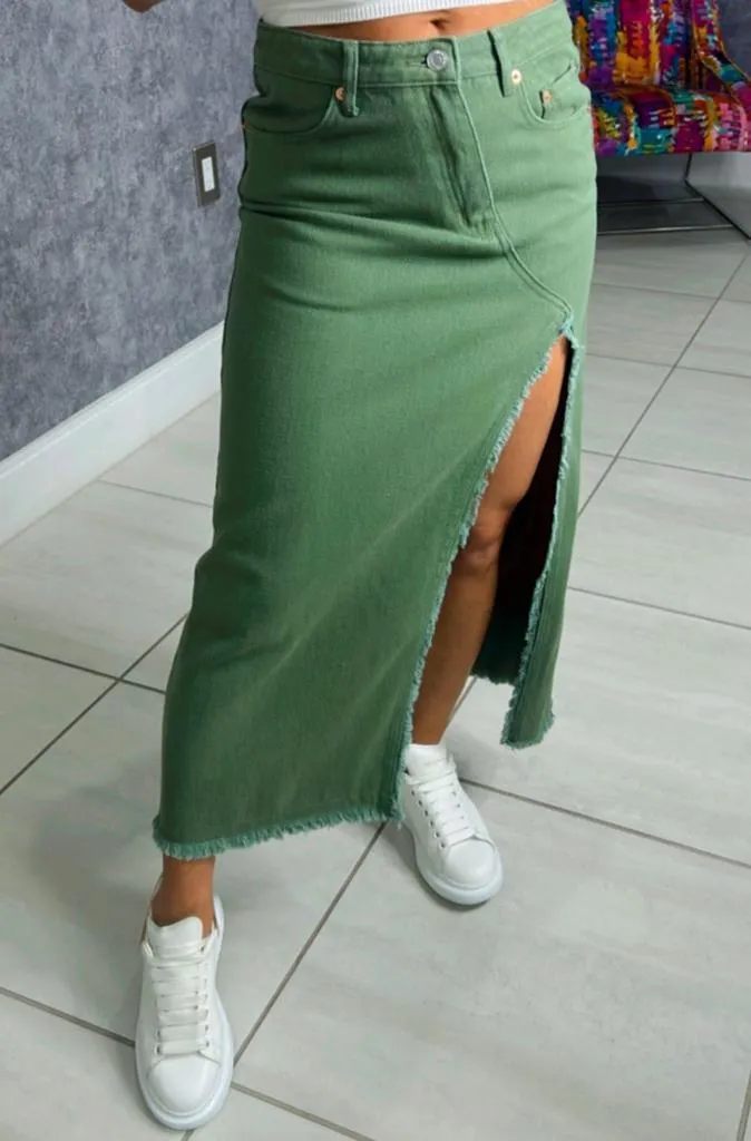 7617 Crossover side cut out midi skirt