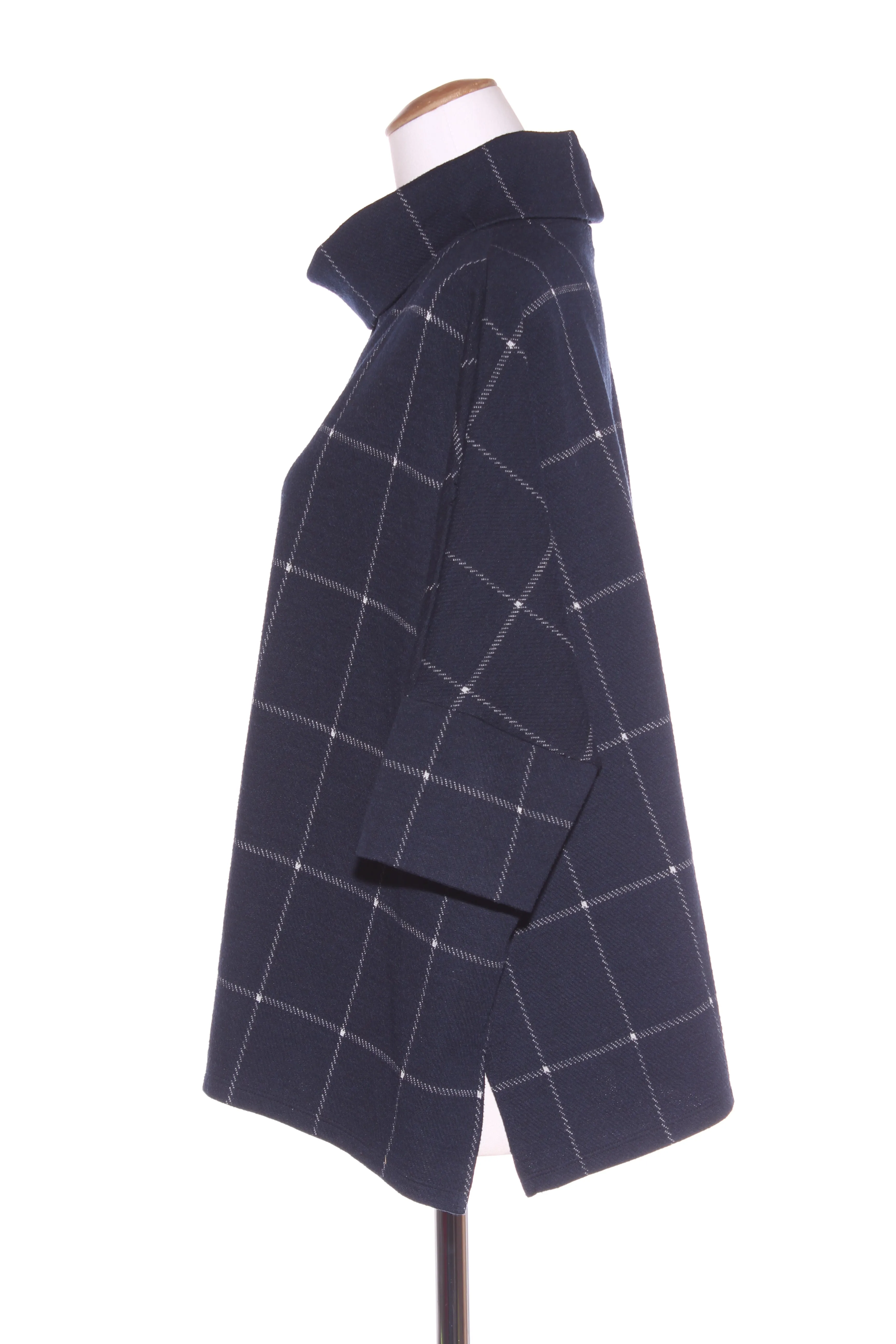 FOREVER NEW - Polo neck check poncho! 12-14