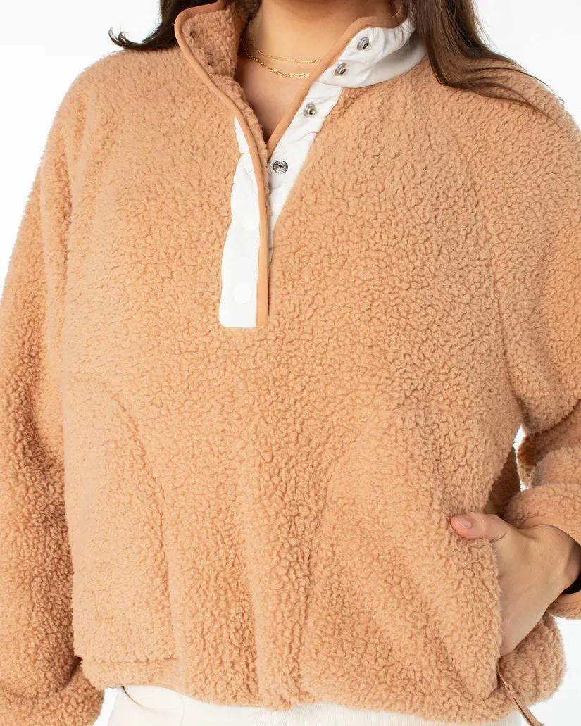 KIPSIE SOLID FLEECE PULLOVER