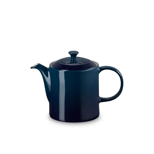 Le Creuset Grand Teapot - Agave