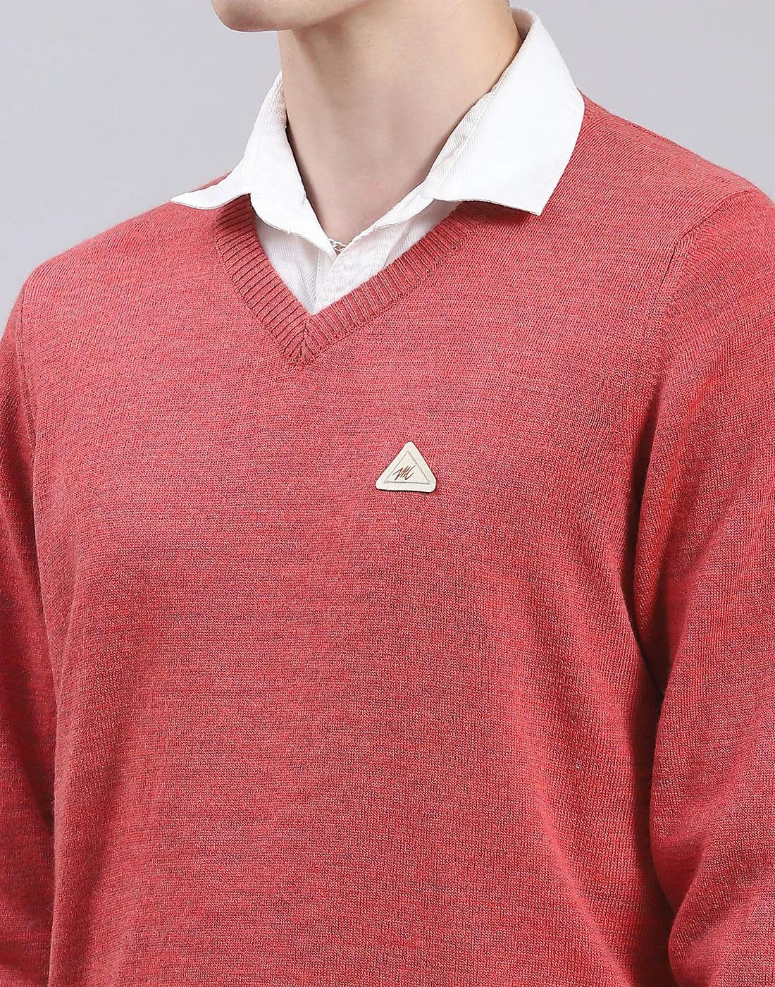 Men Red Solid V Neck Full Sleeve Sweater