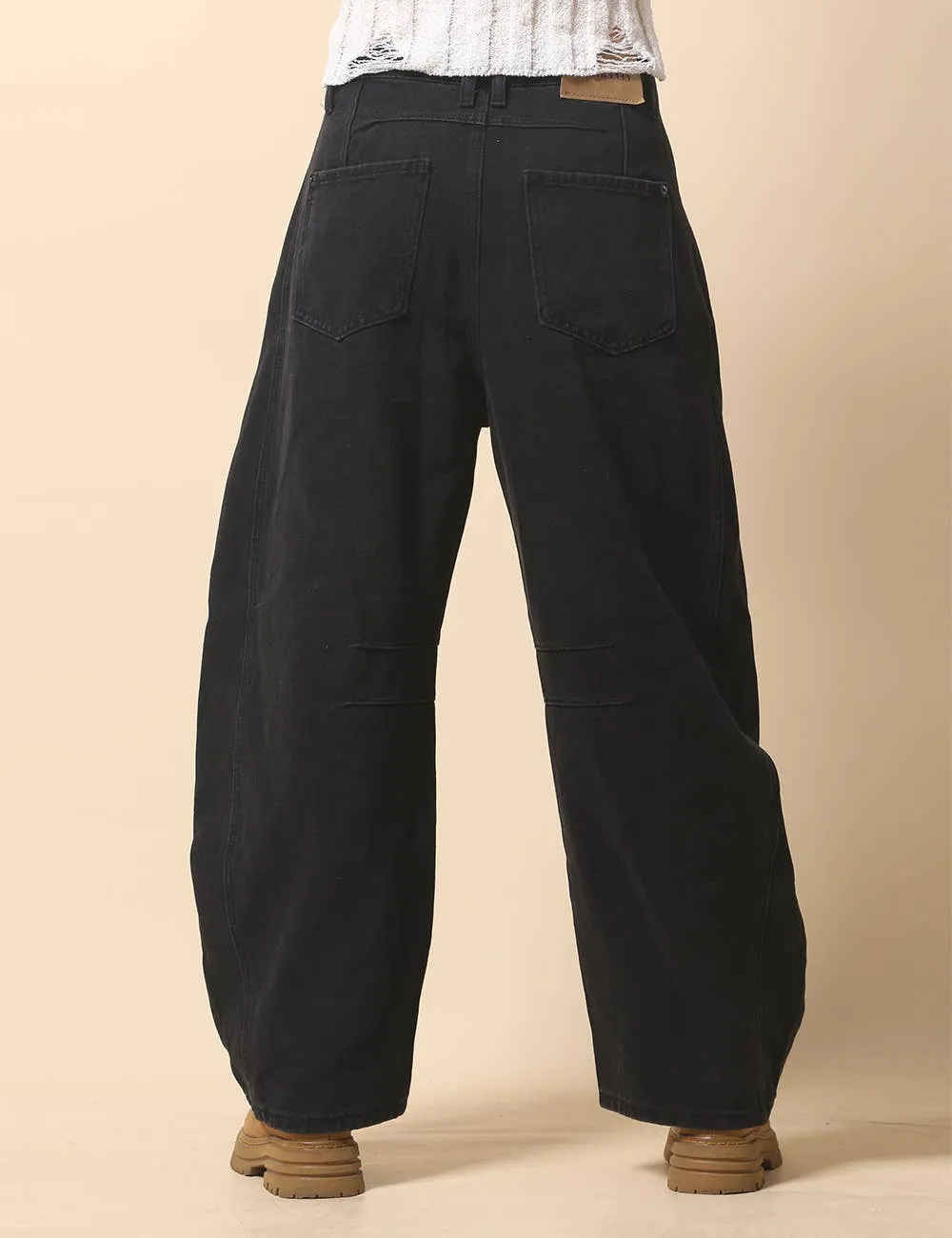 Mid Rise Barrel Jeans