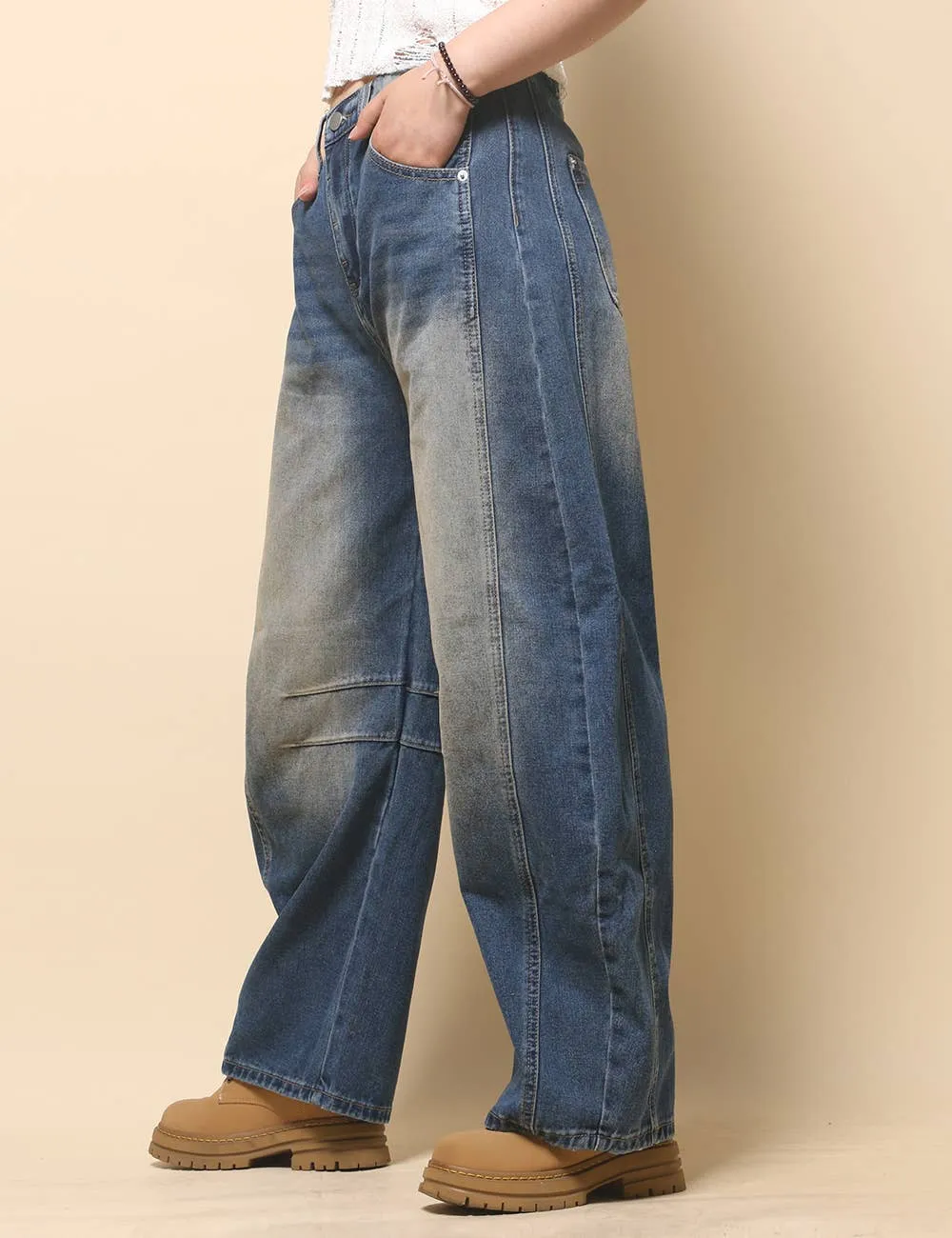 Mid Rise Barrel Jeans