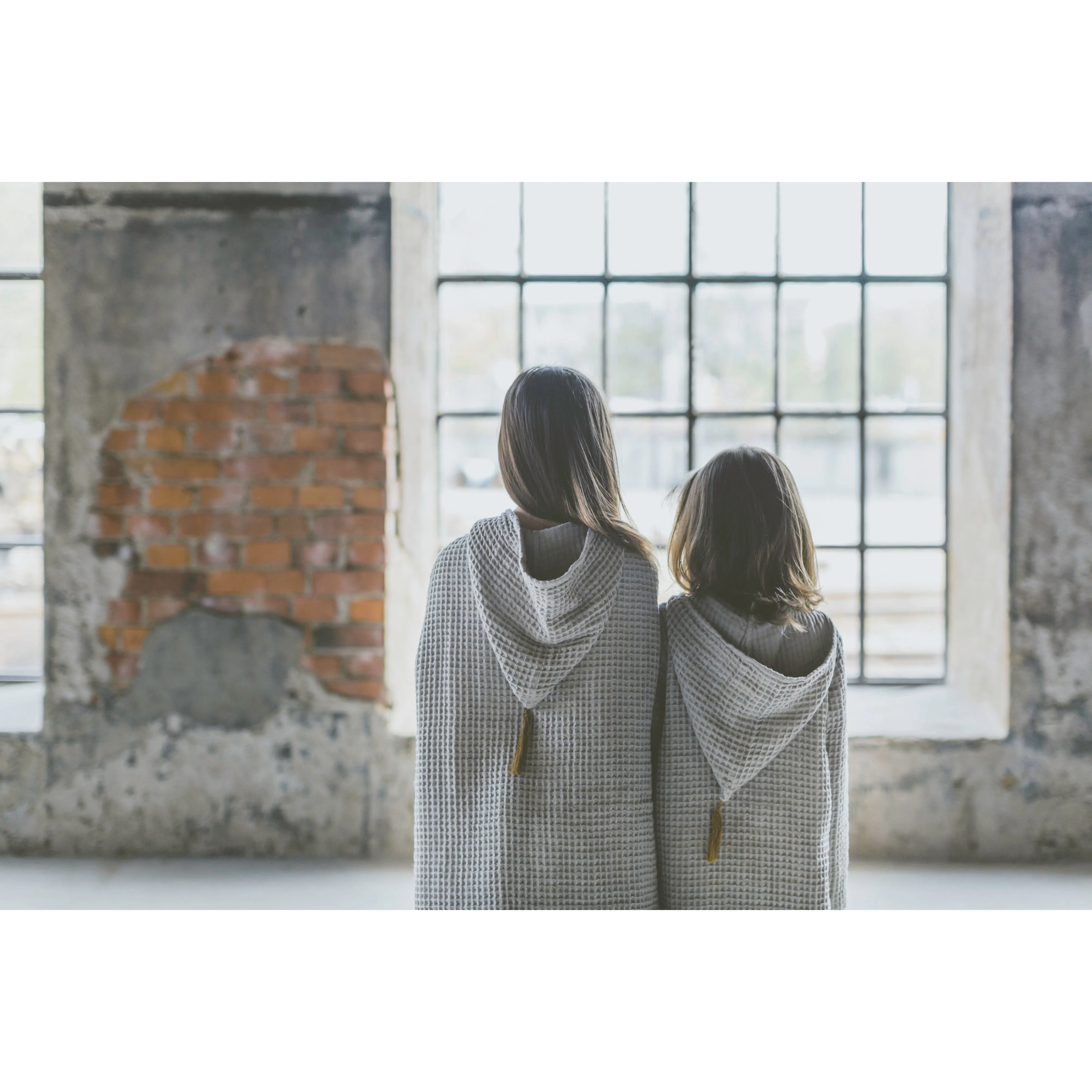 Numero 74 Poncho Towel Silver Grey