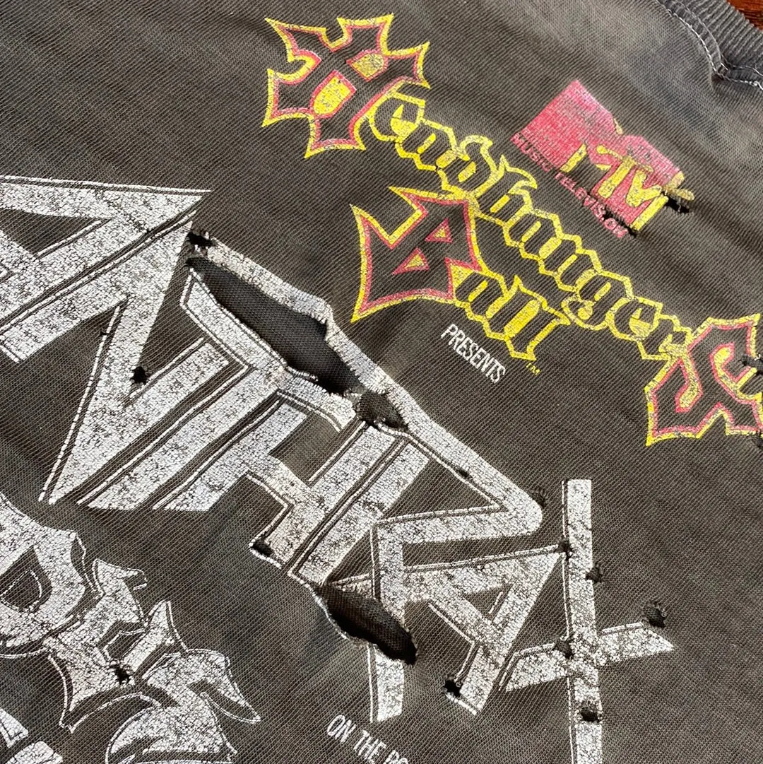 Vintage 1989 “Headbangers Ball” MTV Tour T-Shirt